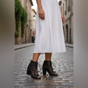 Jeffrey Campbell Shoes Ibiza Size 6.5 Booties Black Laser Cut Leather Heels